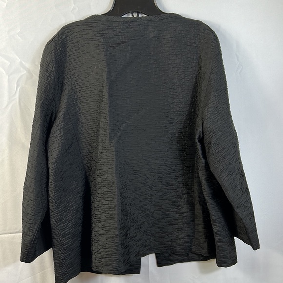 Eileen Fisher Silk Black Jacket Sz  Large Magnet  Closure - Picture 3 of 7